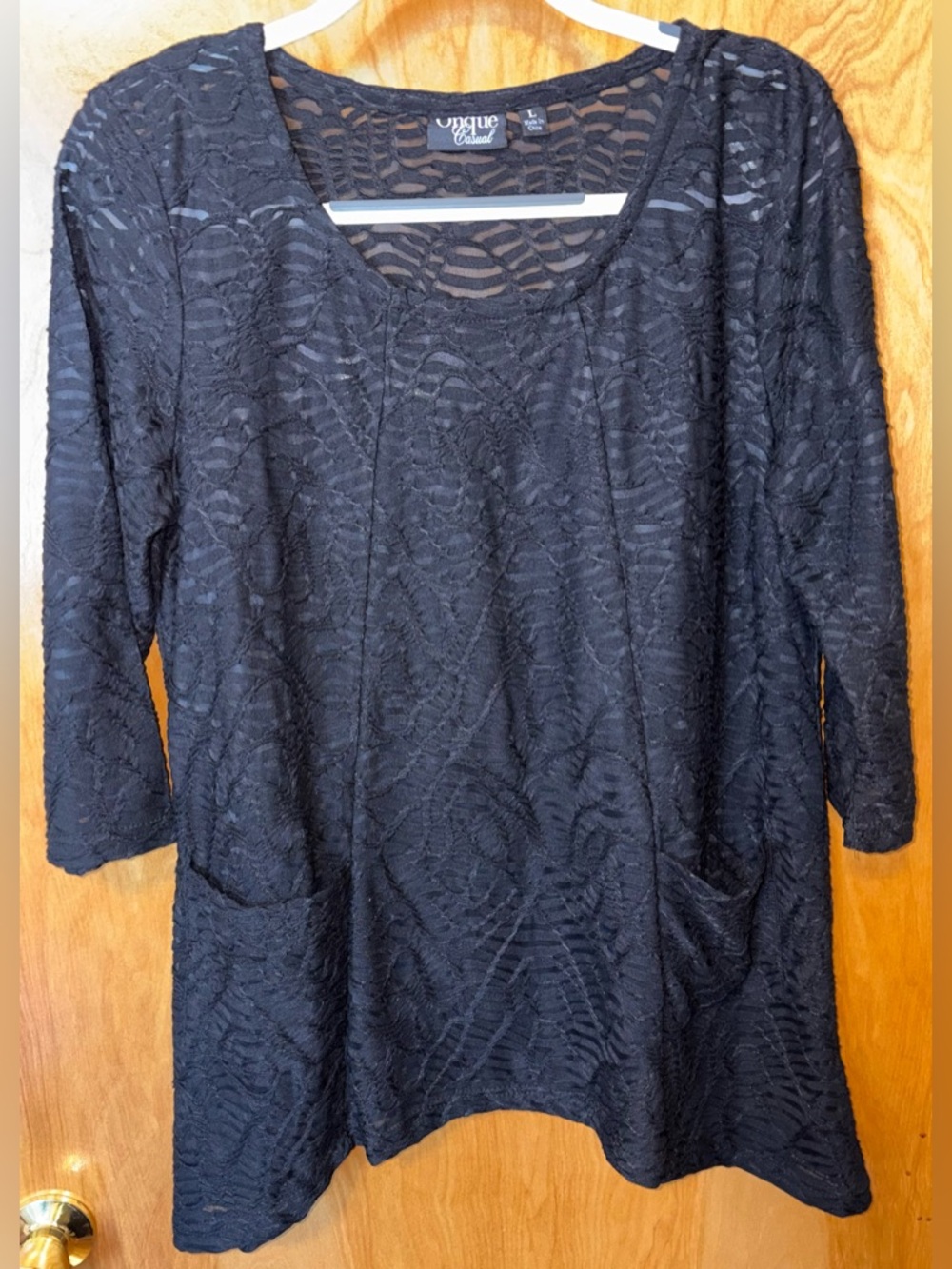 Onque Casuals black burnout 3/4 sleeve swing scoop neck tunic Size Large